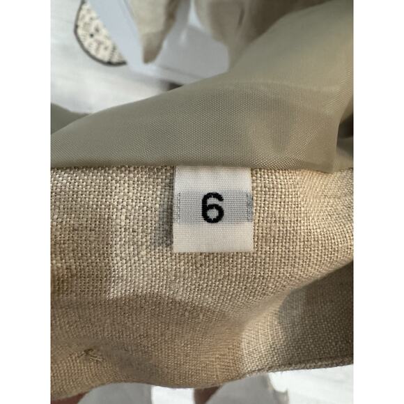 Woman’s Suit Jacket Size 6 - Picture 3 of 5